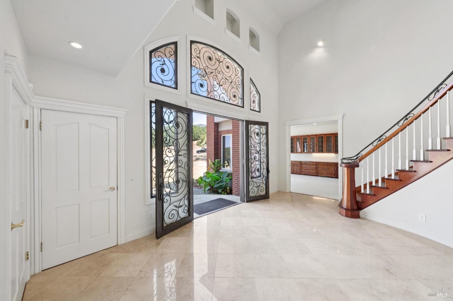 Detail Gallery Image 14 of 96 For 5151 Wild Horse Valley Rd, Napa,  CA 94558 - 4 Beds | 6/1 Baths