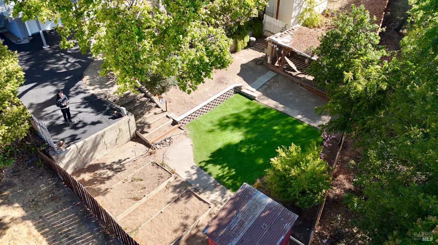 Detail Gallery Image 73 of 77 For 203 E 1st St, Napa,  CA 94559 - 4 Beds | 2/1 Baths