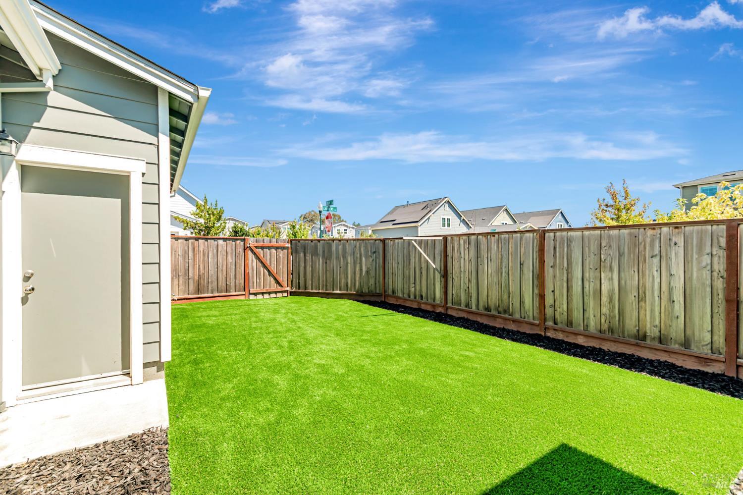 Detail Gallery Image 38 of 41 For 1493 W 3rd St, Santa Rosa,  CA 95401 - 4 Beds | 3 Baths