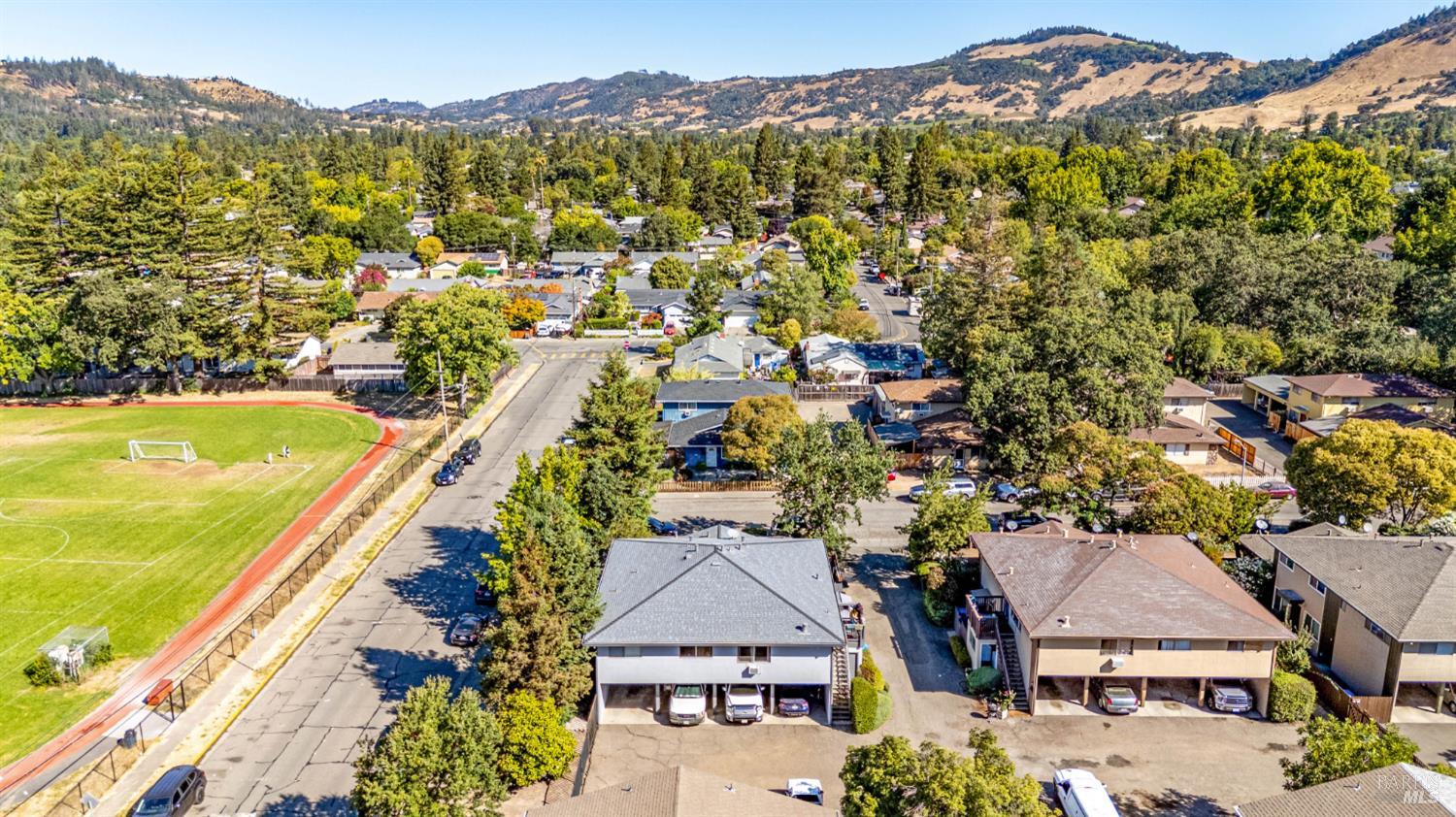 Detail Gallery Image 5 of 22 For 5020 Roma St, Santa Rosa,  CA 95409 - – Beds | – Baths