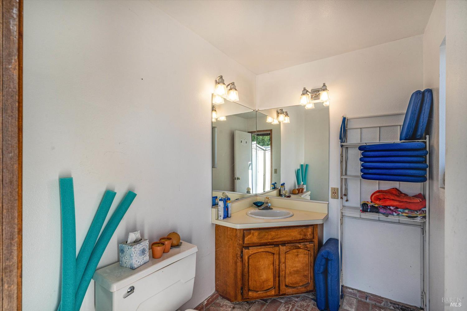 Detail Gallery Image 48 of 48 For 3968 Montrose St, Napa,  CA 94558 - 4 Beds | 3/1 Baths