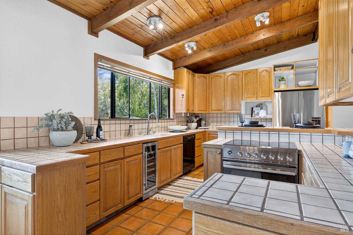 Detail Gallery Image 15 of 70 For 4795 Ponderosa Dr, Santa Rosa,  CA 95404 - 4 Beds | 3/1 Baths