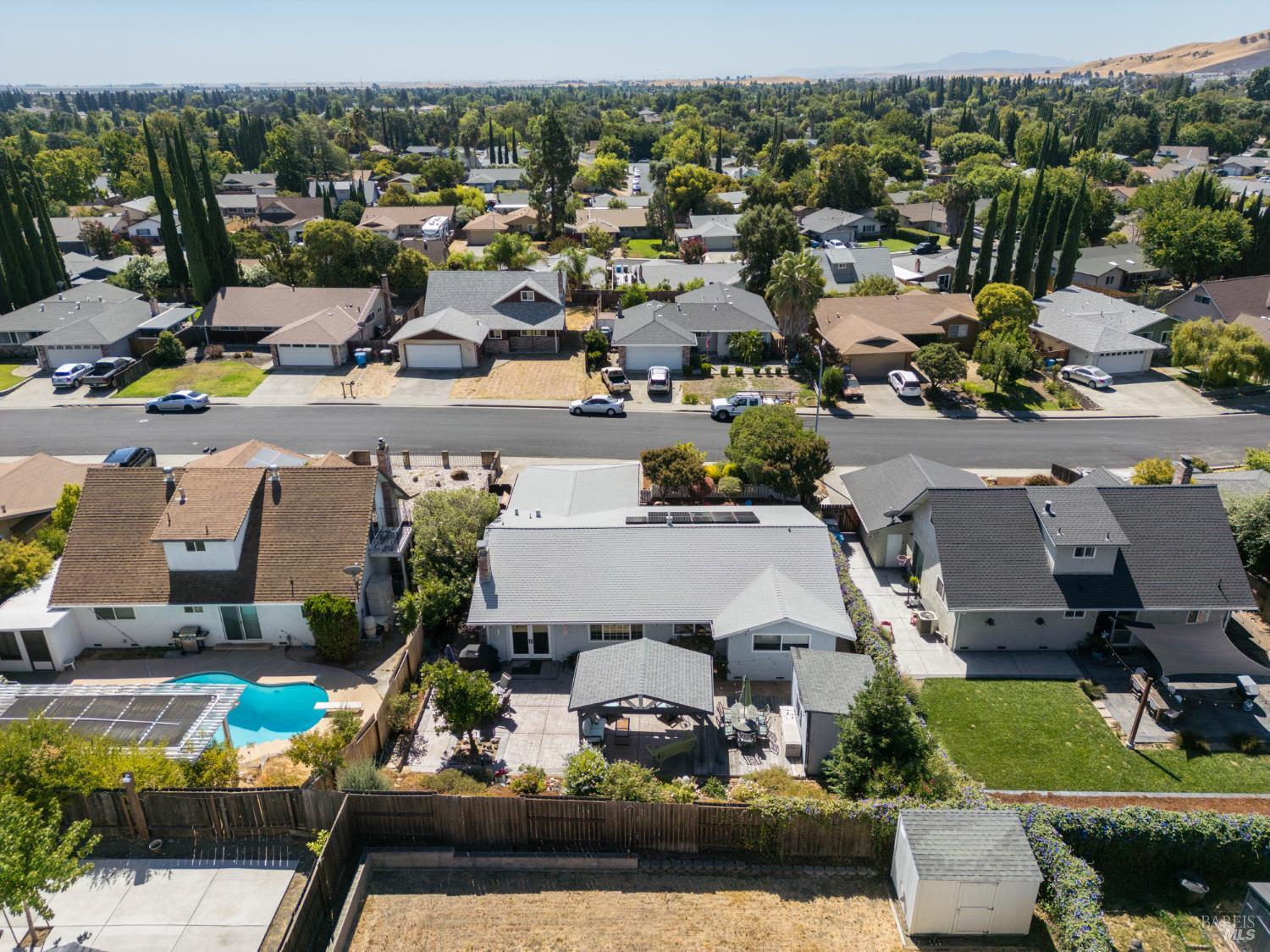 Detail Gallery Image 31 of 33 For 131 Hartford Ave, Vacaville,  CA 95687 - 4 Beds | 2 Baths