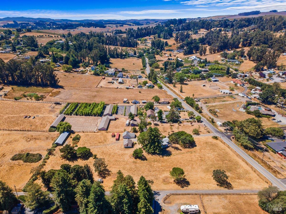 Detail Gallery Image 67 of 67 For 300 W Railroad Ave, Cotati,  CA 94931 - 3 Beds | 3 Baths