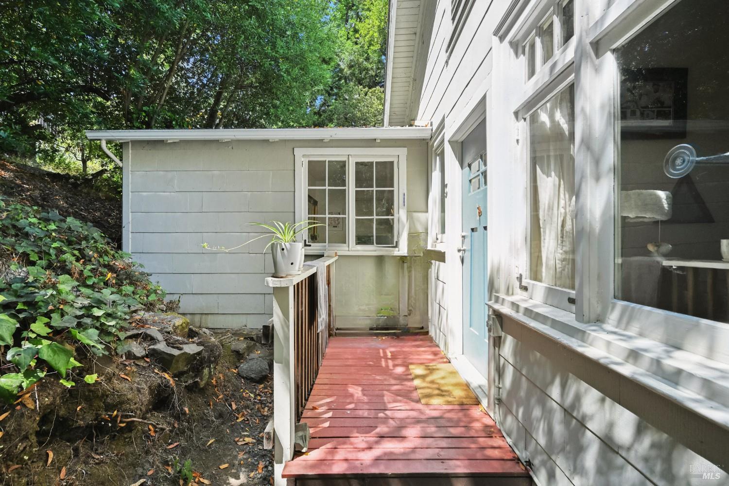 Detail Gallery Image 18 of 32 For 107 Stadium Ave, Mill Valley,  CA 94941 - – Beds | – Baths