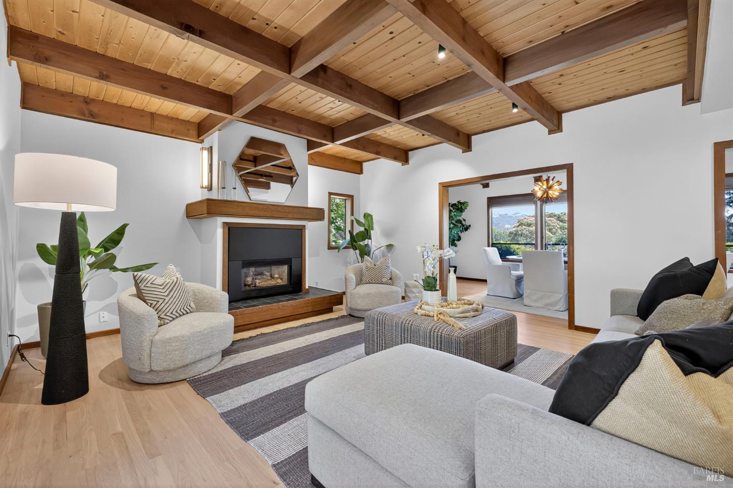 Detail Gallery Image 25 of 70 For 4795 Ponderosa Dr, Santa Rosa,  CA 95404 - 4 Beds | 3/1 Baths