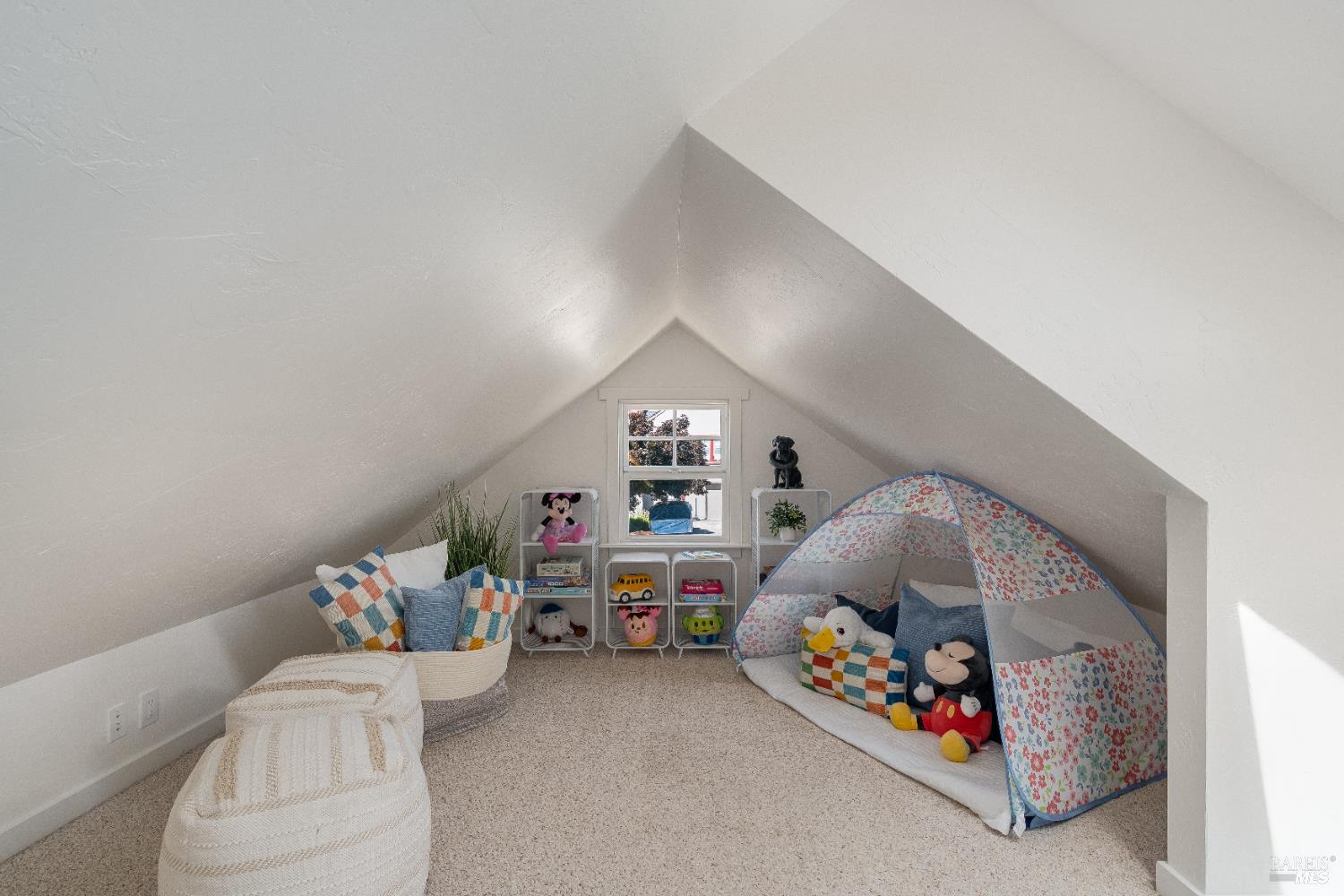 Detail Gallery Image 39 of 77 For 203 E 1st St, Napa,  CA 94559 - 4 Beds | 2/1 Baths