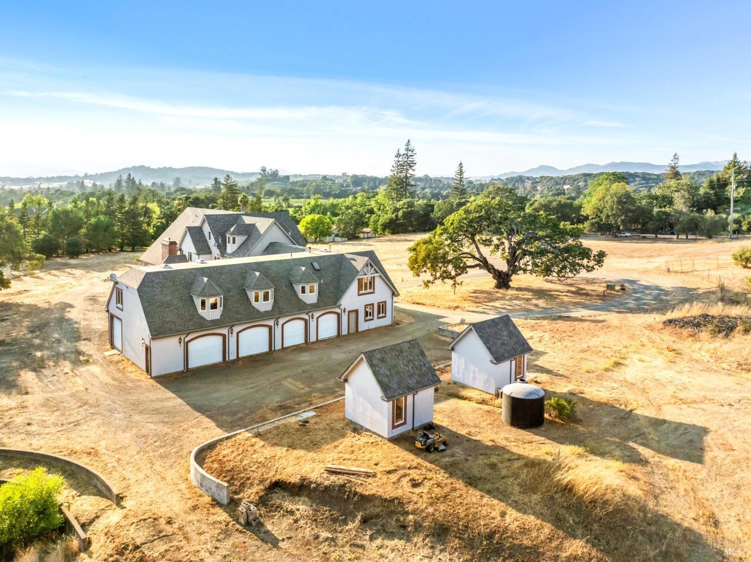 Detail Gallery Image 77 of 96 For 5151 Wild Horse Valley Rd, Napa,  CA 94558 - 4 Beds | 6/1 Baths
