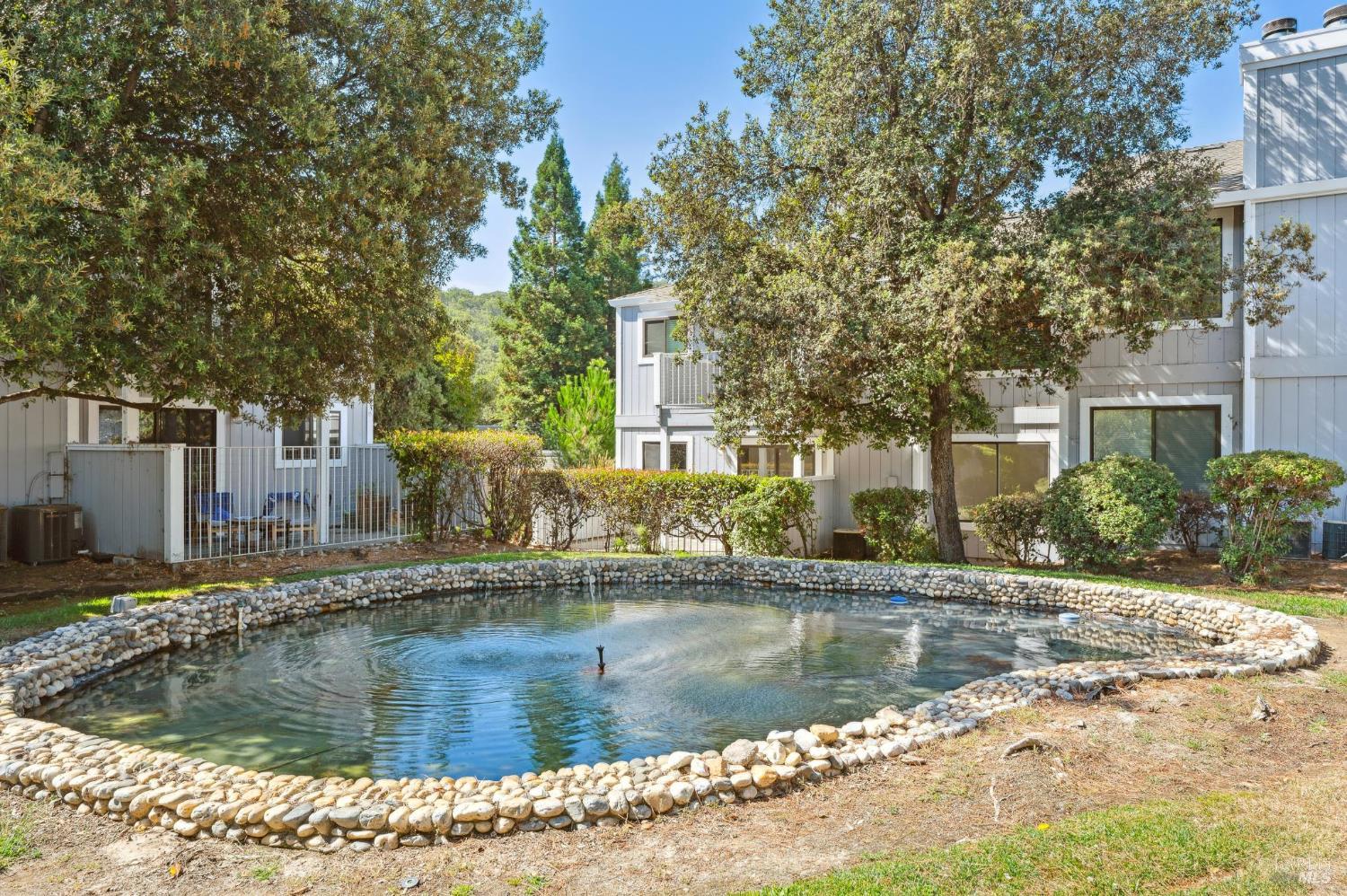 Detail Gallery Image 19 of 24 For 58 Hector Ln, Novato,  CA 94949 - 2 Beds | 1 Baths