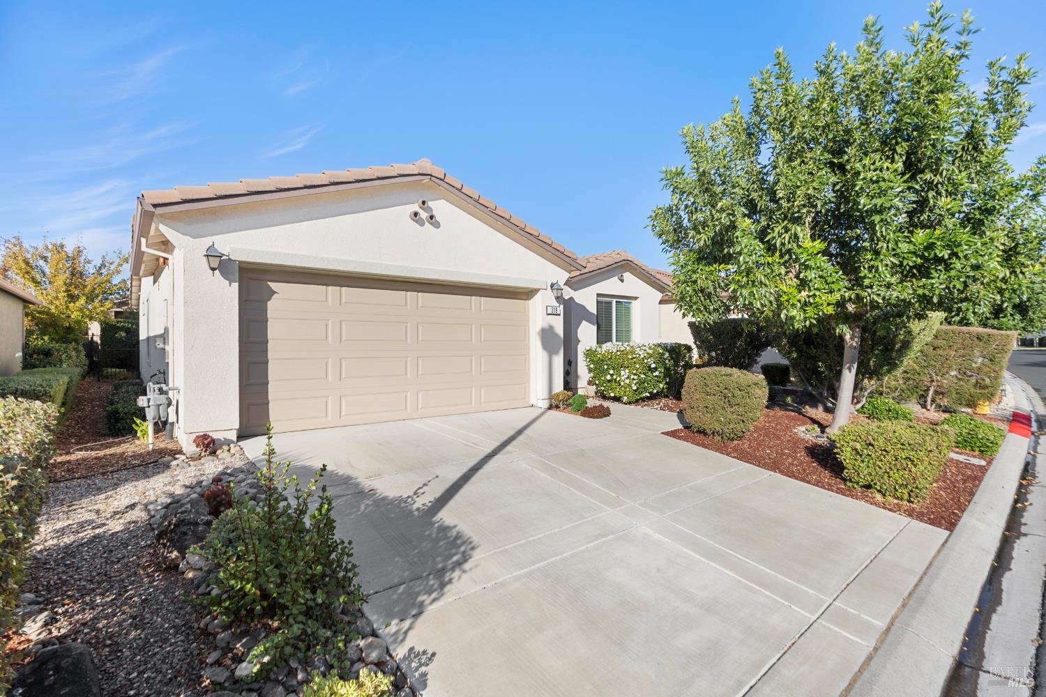 Detail Gallery Image 1 of 27 For 319 Birch Ridge Dr, Rio Vista,  CA 94571 - 2 Beds | 2 Baths