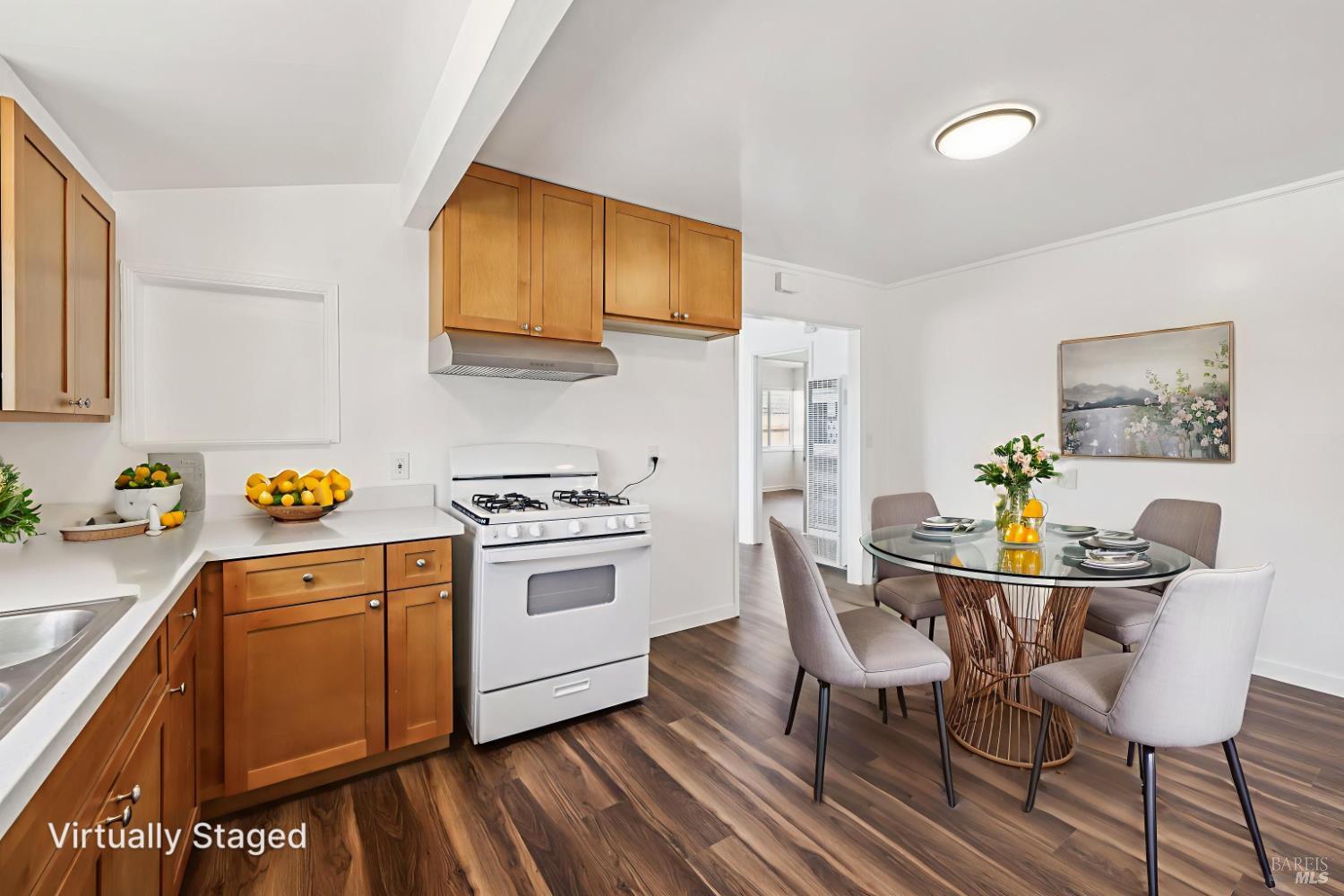 Detail Gallery Image 7 of 29 For 826 Amador St, Richmond,  CA 94805 - 2 Beds | 1 Baths
