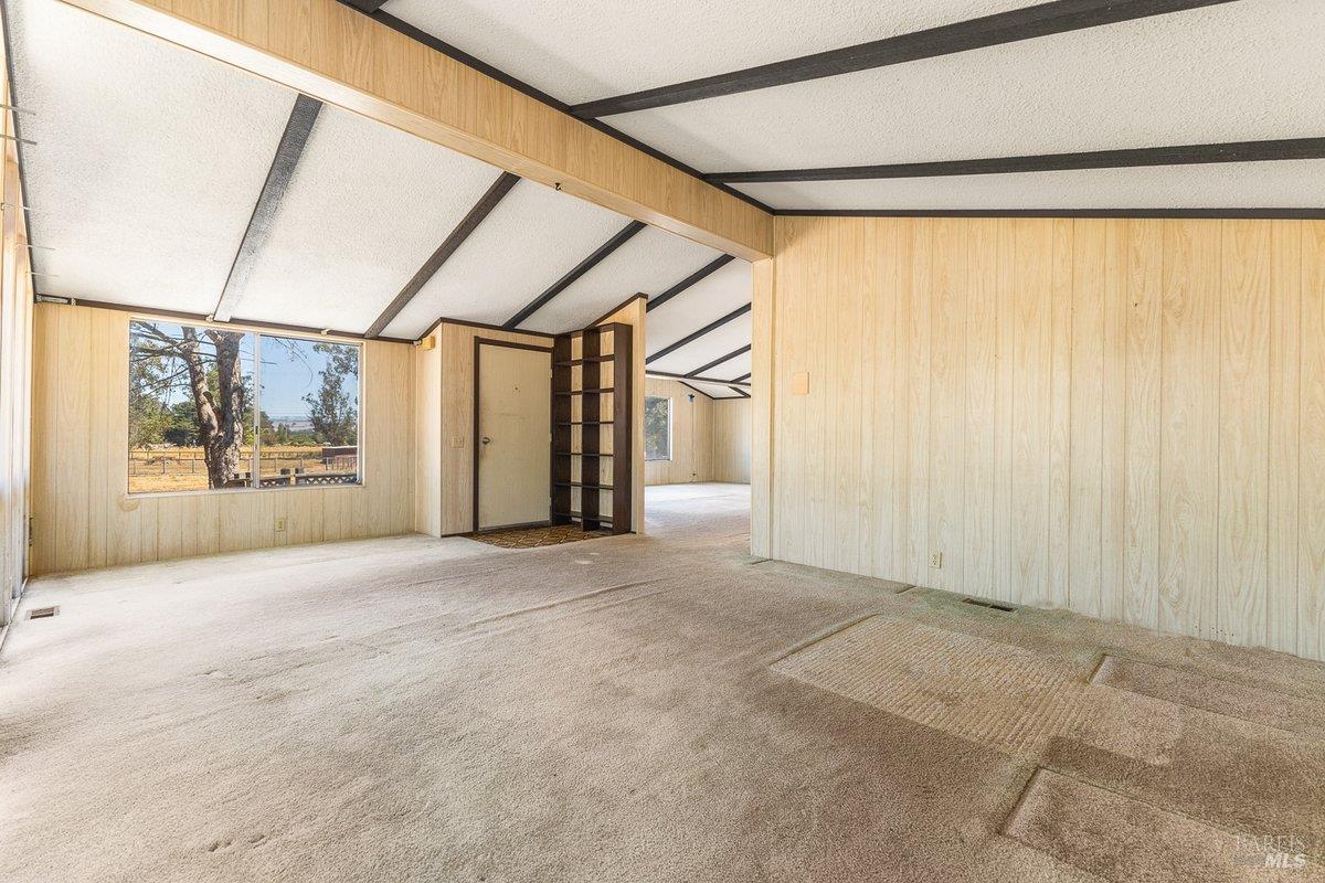 Detail Gallery Image 22 of 67 For 300 W Railroad Ave, Cotati,  CA 94931 - 3 Beds | 3 Baths