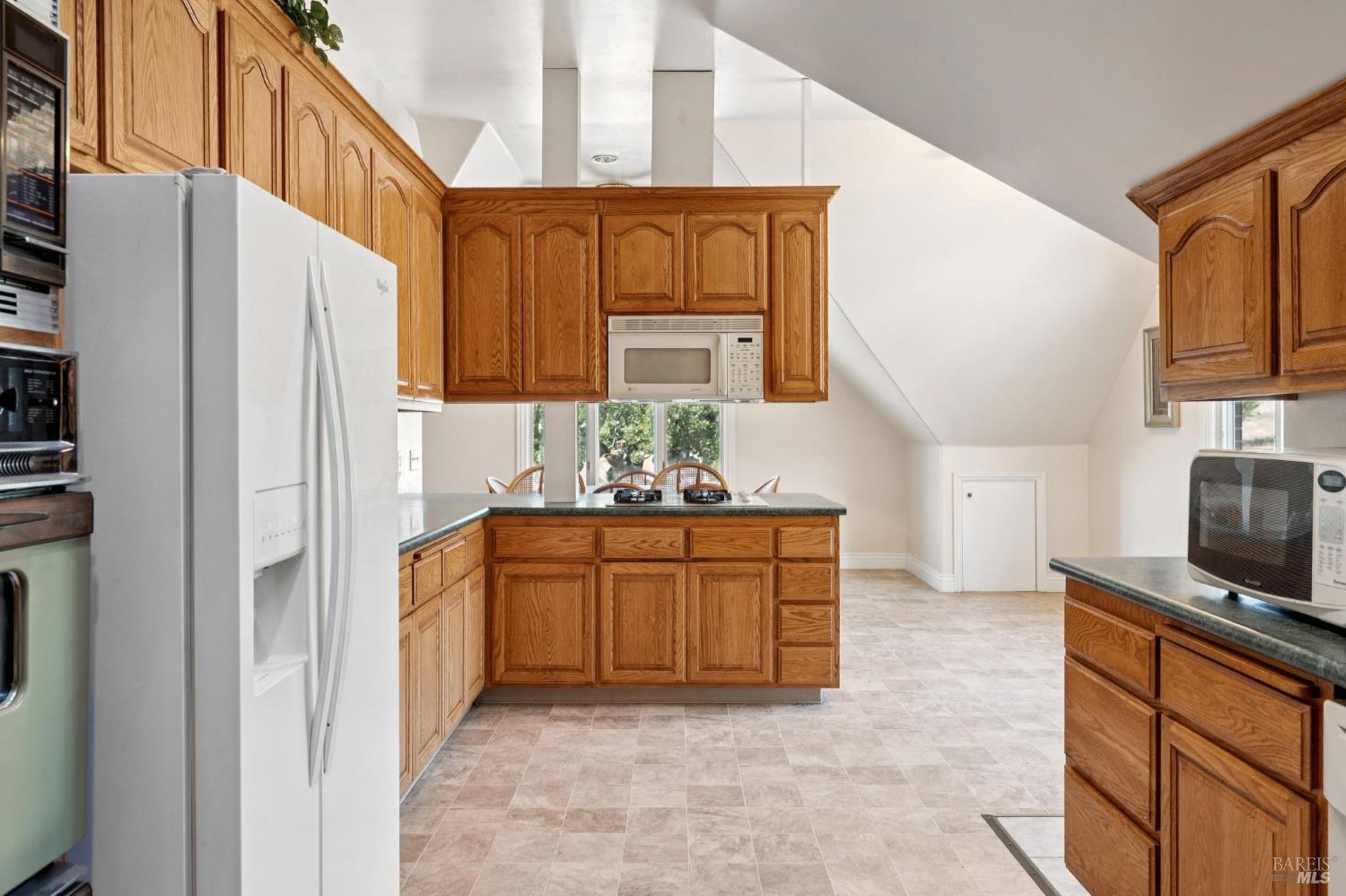 Detail Gallery Image 61 of 96 For 5151 Wild Horse Valley Rd, Napa,  CA 94558 - 4 Beds | 6/1 Baths