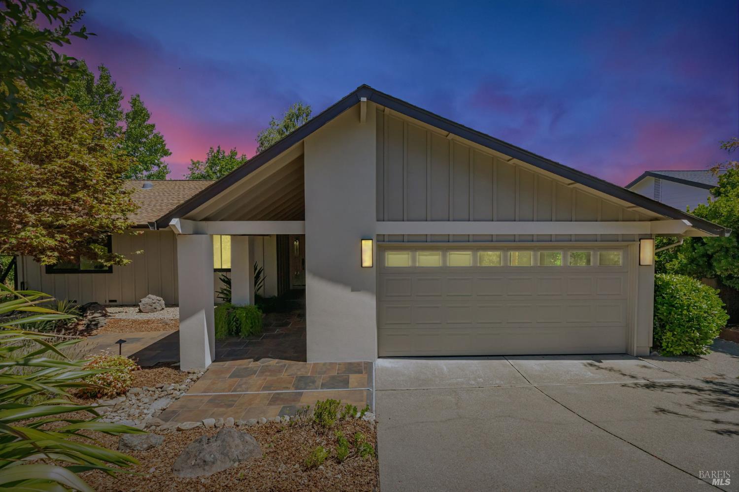 Detail Gallery Image 36 of 36 For 464 Oak Brook Ct, Santa Rosa,  CA 95409 - 2 Beds | 2 Baths