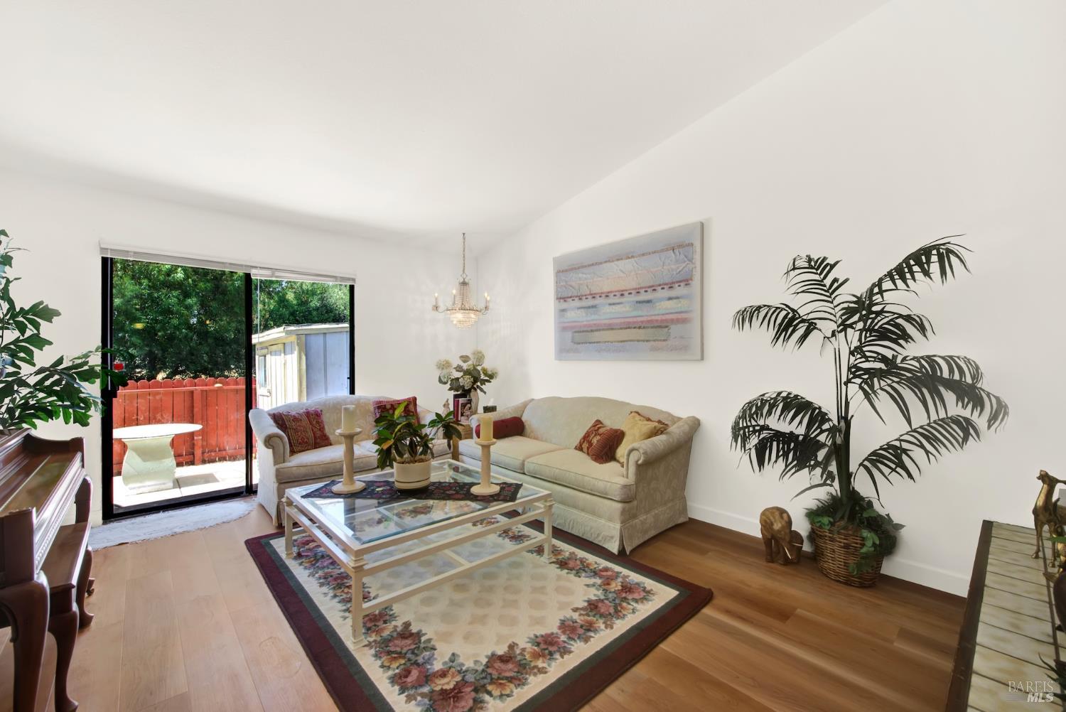 Detail Gallery Image 16 of 50 For 240 Grand Canyon Dr, Vacaville,  CA 95687 - 2 Beds | 2 Baths