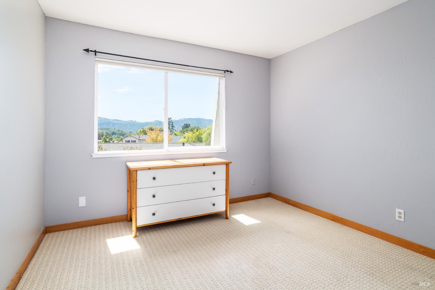 Detail Gallery Image 20 of 29 For 26 Sotelo Way, Novato,  CA 94945 - 4 Beds | 2/1 Baths