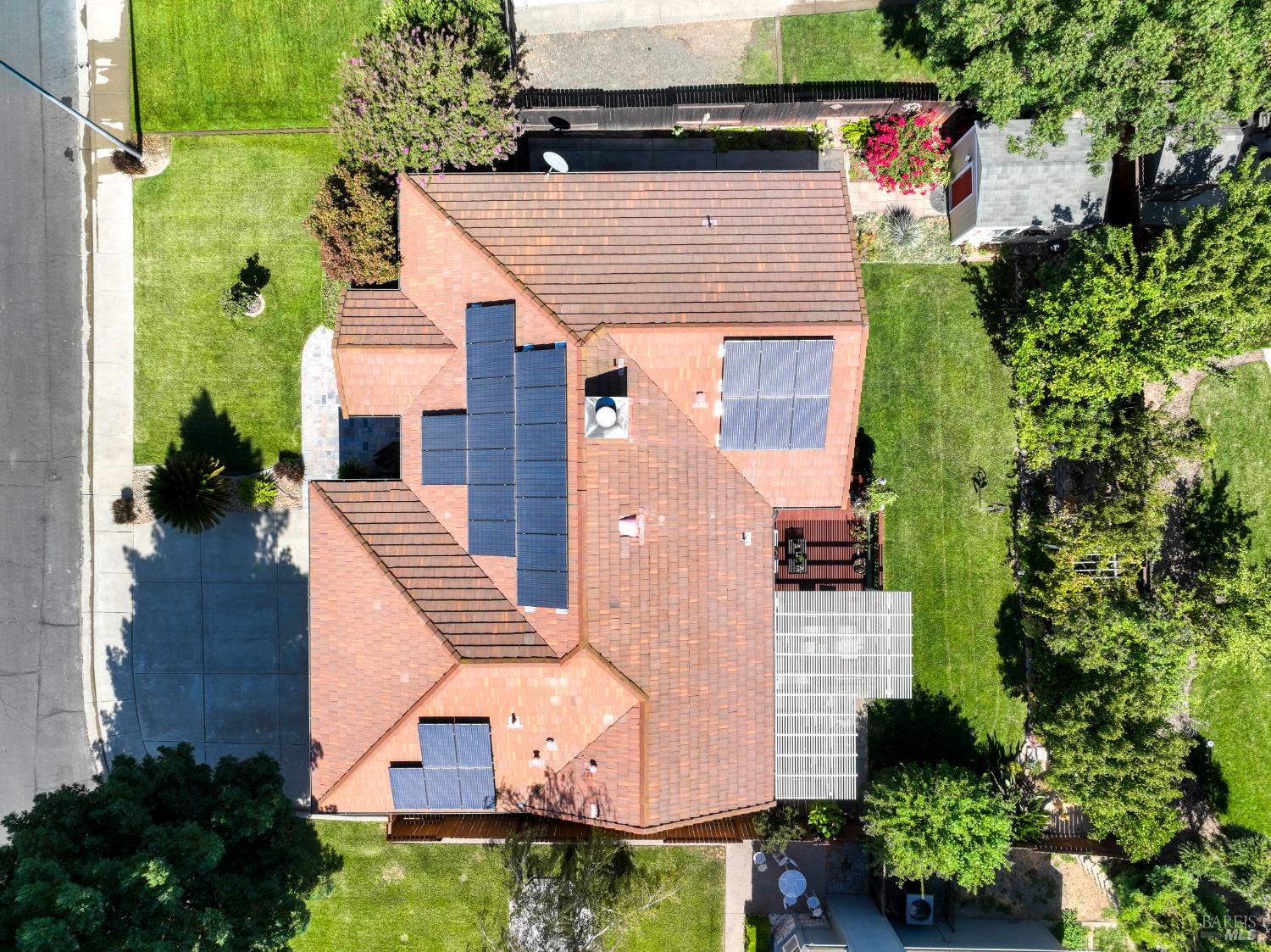 Detail Gallery Image 41 of 54 For 967 Cedar Brook Ln, Vacaville,  CA 95687 - 4 Beds | 2/1 Baths