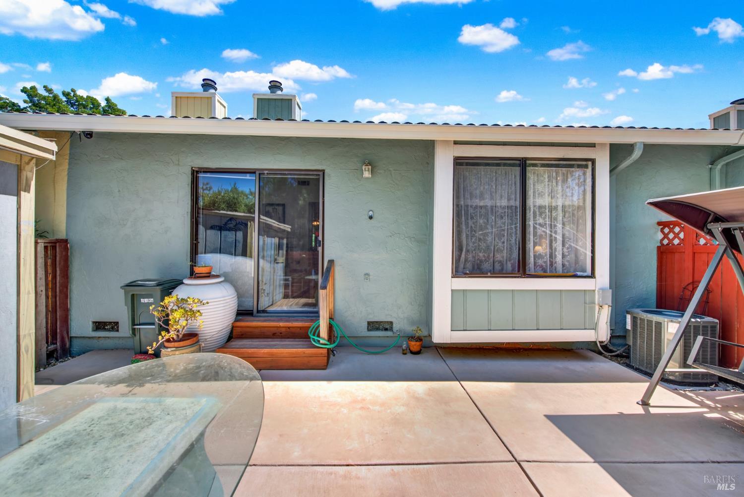 Detail Gallery Image 36 of 50 For 240 Grand Canyon Dr, Vacaville,  CA 95687 - 2 Beds | 2 Baths