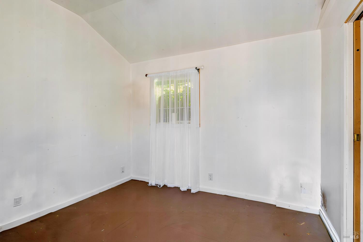 Detail Gallery Image 43 of 51 For 5414 Hessel Ave, Sebastopol,  CA 95472 - 3 Beds | 2 Baths