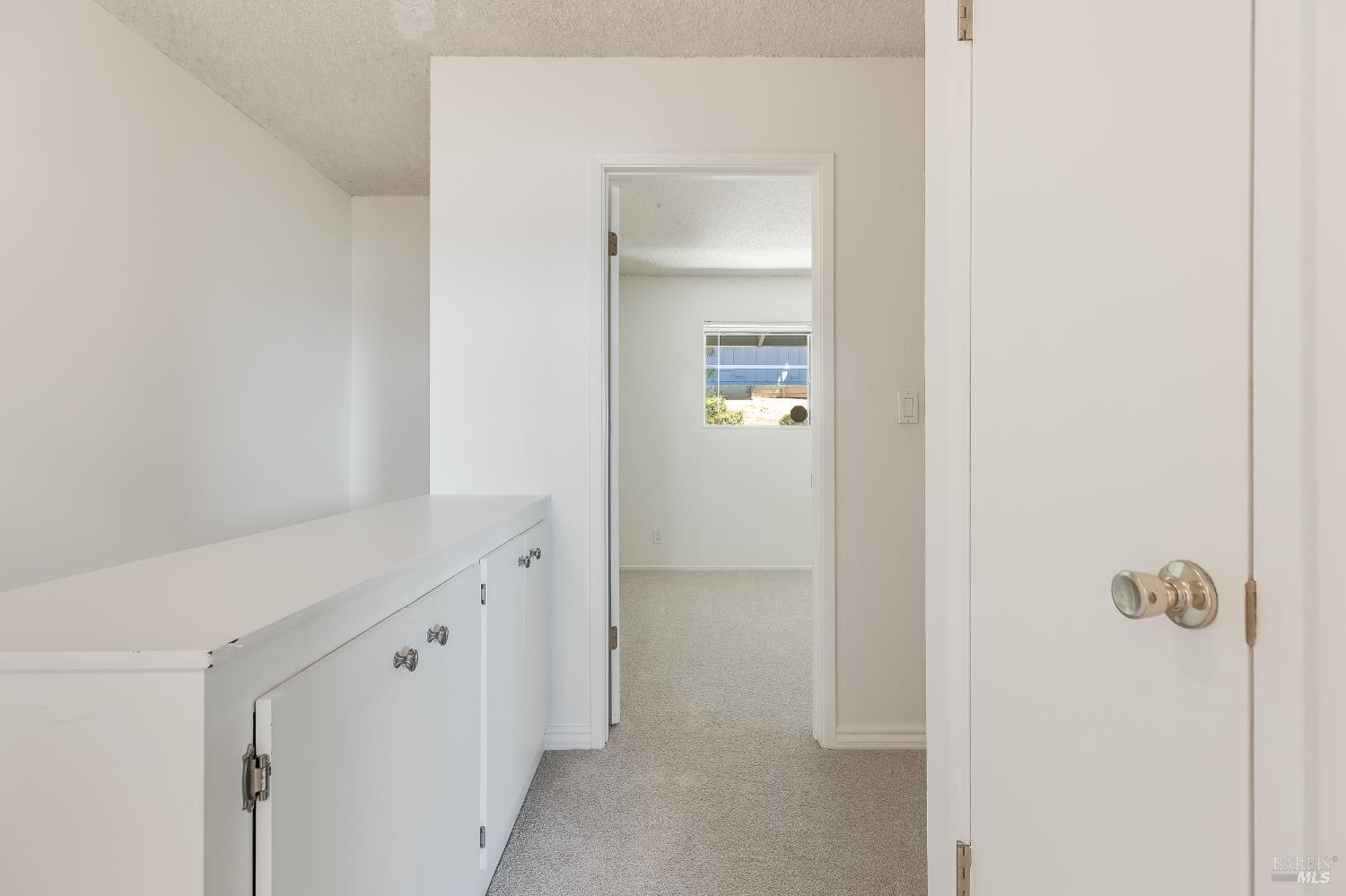 Detail Gallery Image 32 of 62 For 117 Sunset Cir #34,  Benicia,  CA 94510 - 3 Beds | 1/1 Baths