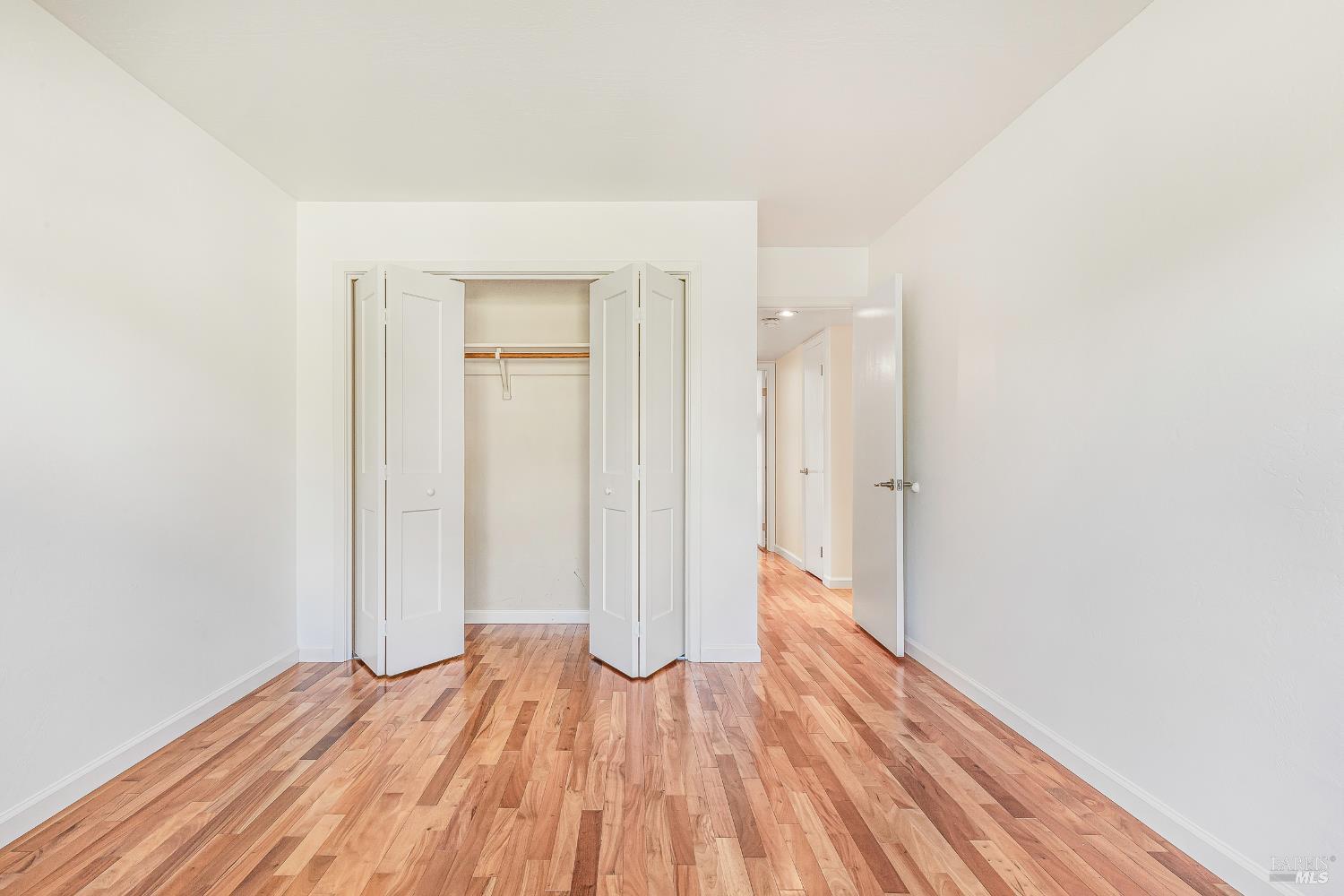 Detail Gallery Image 26 of 51 For 2880 Creekside Rd, Santa Rosa,  CA 95405 - 3 Beds | 2/1 Baths