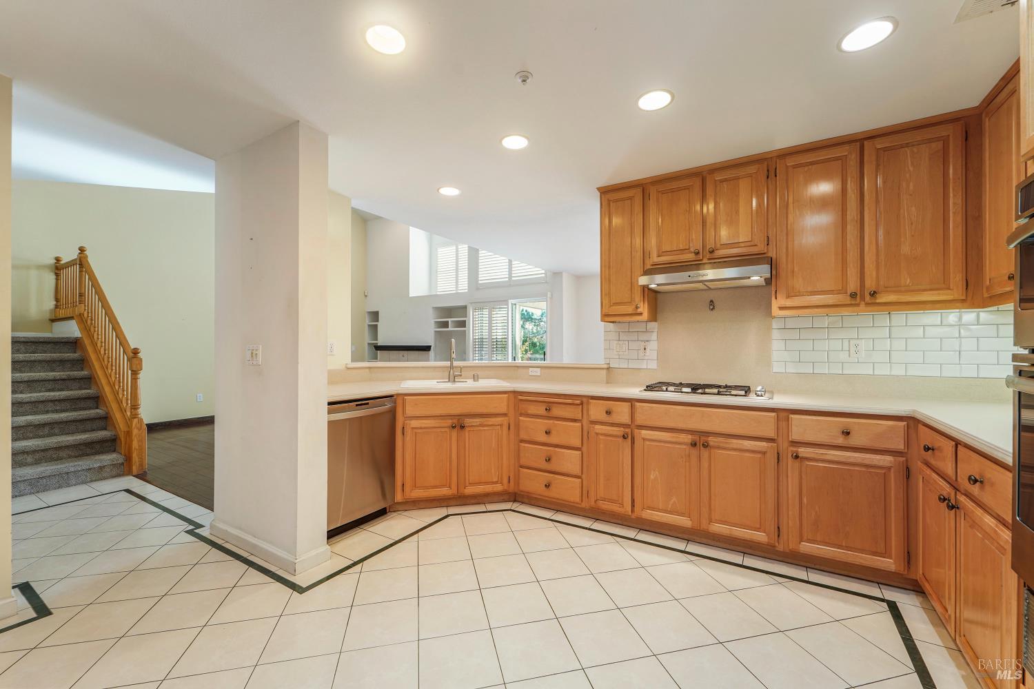 Detail Gallery Image 8 of 47 For 2900 Calle De Cordoba Unkn, Fairfield,  CA 94534 - 3 Beds | 2/1 Baths