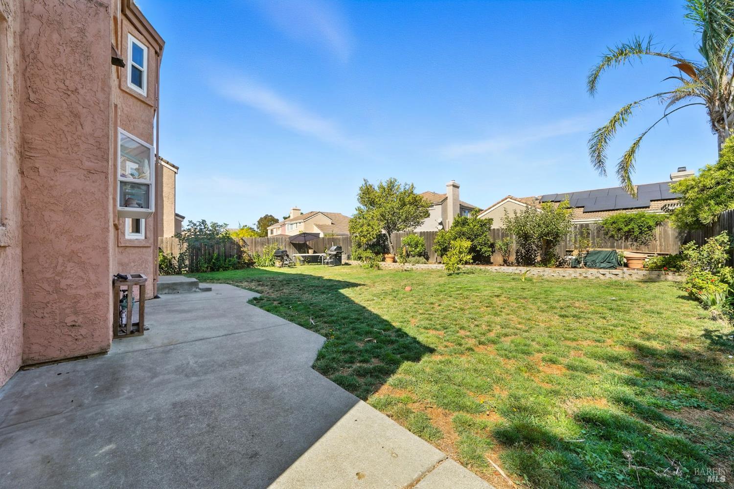 Detail Gallery Image 26 of 28 For 330 Engell Ct, Suisun City,  CA 94585 - 3 Beds | 2/1 Baths