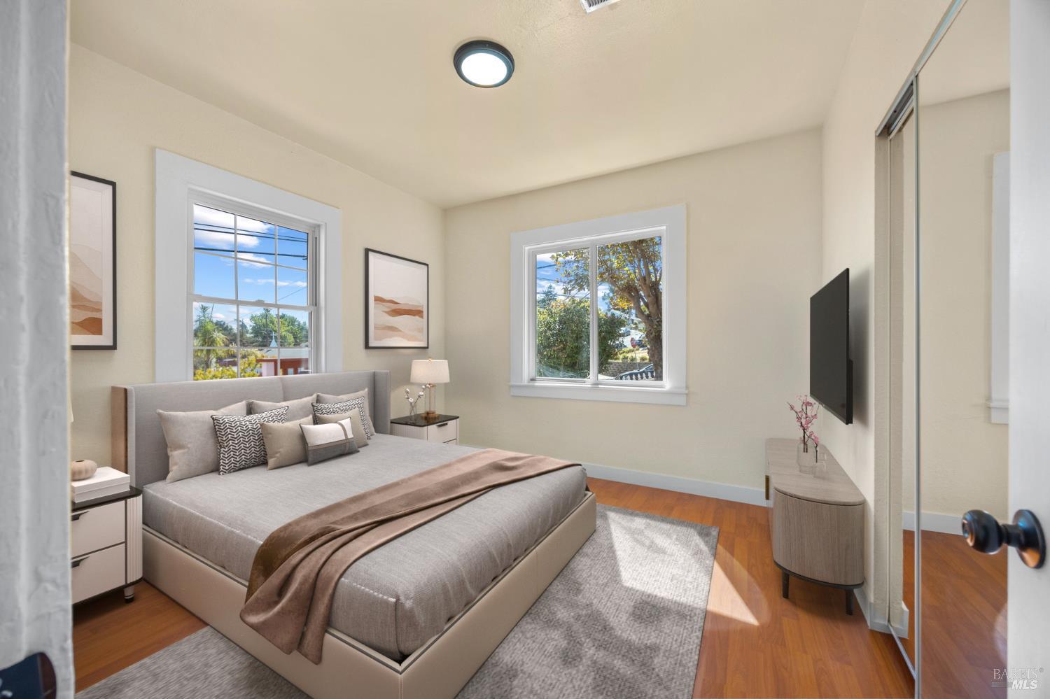 Detail Gallery Image 3 of 32 For 657 Porter St, Vallejo,  CA 94590 - 3 Beds | 2 Baths
