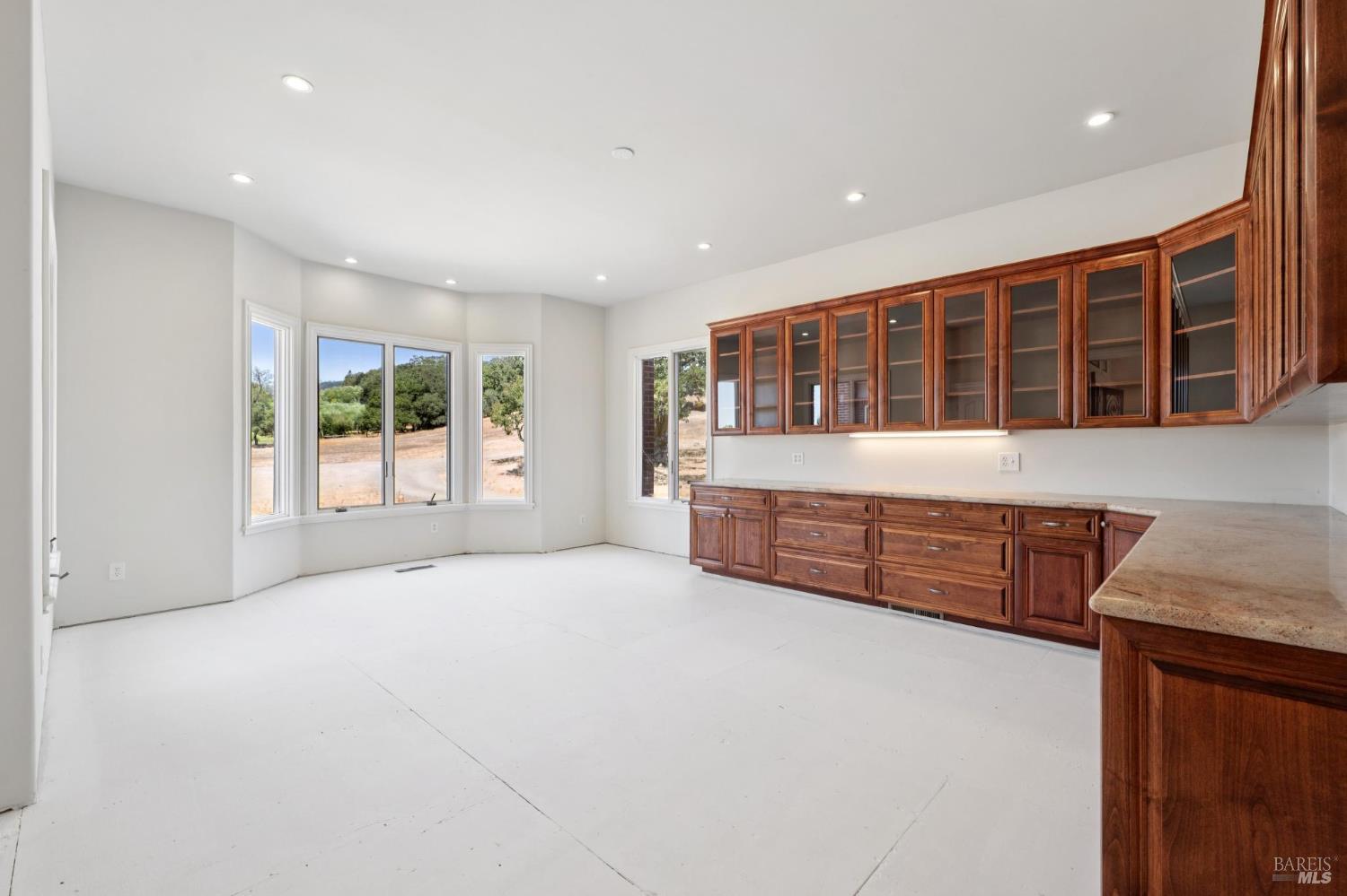 Detail Gallery Image 33 of 96 For 5151 Wild Horse Valley Rd, Napa,  CA 94558 - 4 Beds | 6/1 Baths