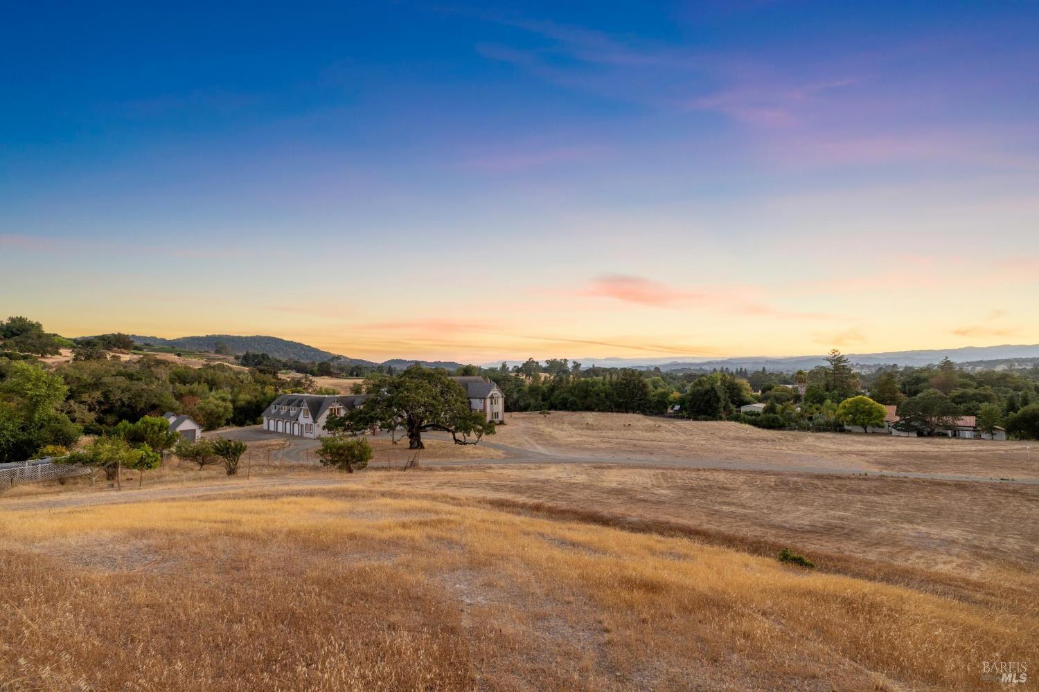 Detail Gallery Image 85 of 96 For 5151 Wild Horse Valley Rd, Napa,  CA 94558 - 4 Beds | 6/1 Baths