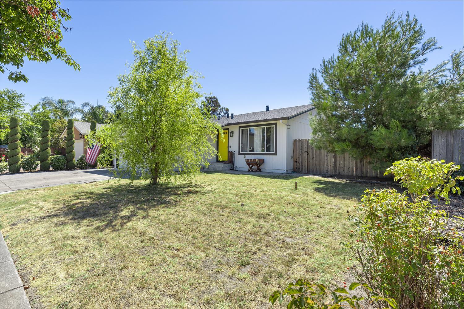 Detail Gallery Image 27 of 27 For 1538 Surrey Dr, Santa Rosa,  CA 95401 - 2 Beds | 1 Baths