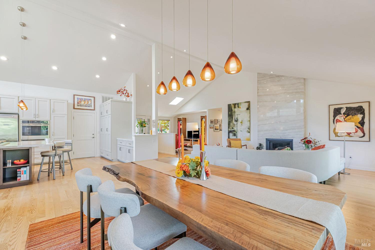 Detail Gallery Image 18 of 36 For 464 Oak Brook Ct, Santa Rosa,  CA 95409 - 2 Beds | 2 Baths