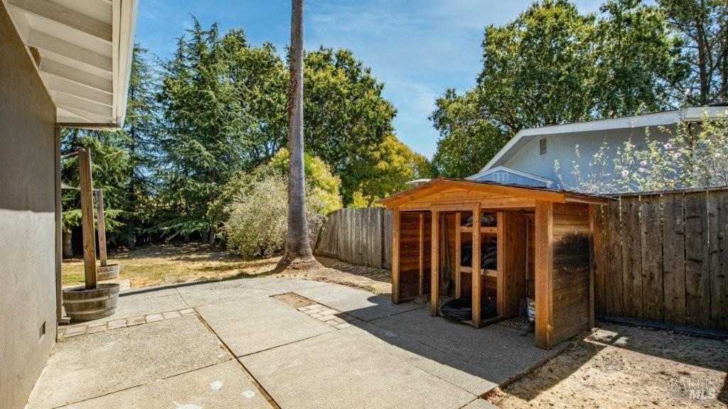 Detail Gallery Image 31 of 33 For 85 Clausing Ct, Novato,  CA 94945 - 3 Beds | 2 Baths