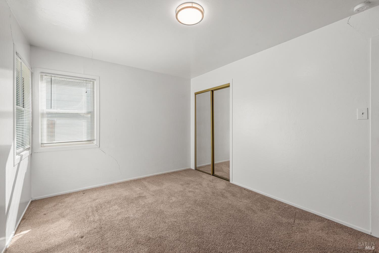 Detail Gallery Image 16 of 26 For 3469 Idaho Dr, Santa Rosa,  CA 95405 - 3 Beds | 1 Baths