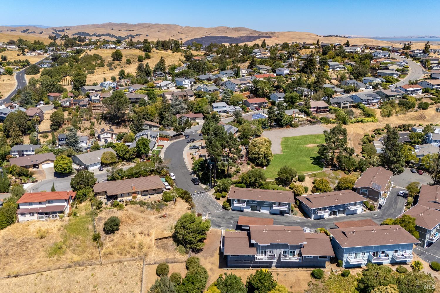 Detail Gallery Image 54 of 62 For 117 Sunset Cir #34,  Benicia,  CA 94510 - 3 Beds | 1/1 Baths