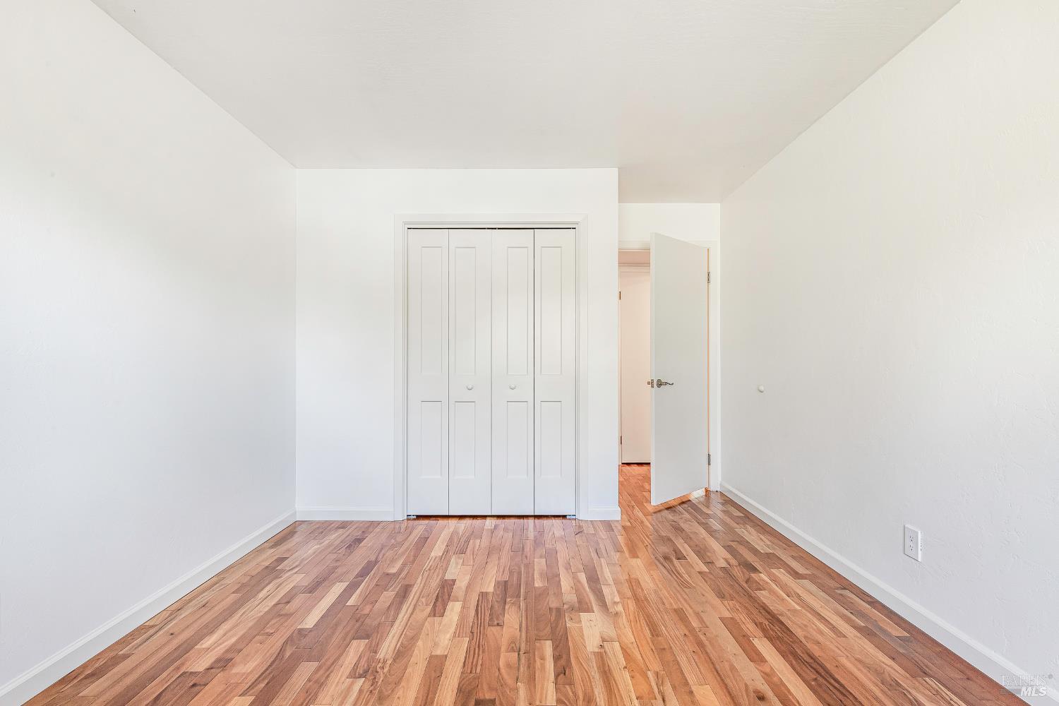 Detail Gallery Image 25 of 51 For 2880 Creekside Rd, Santa Rosa,  CA 95405 - 3 Beds | 2/1 Baths