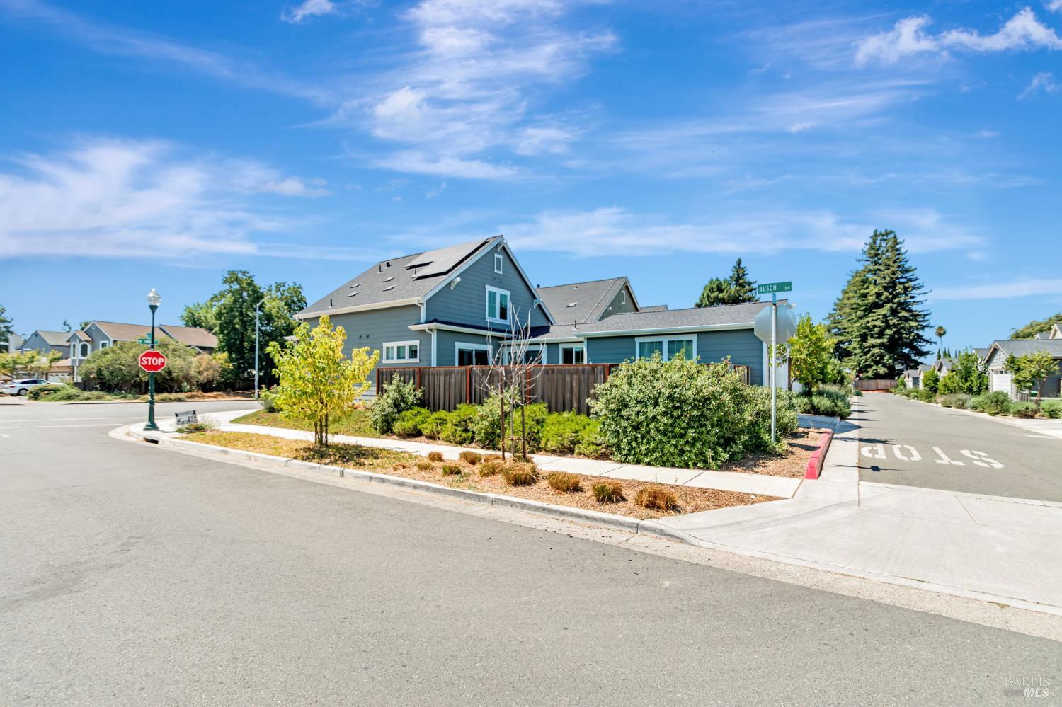 Detail Gallery Image 39 of 41 For 1493 W 3rd St, Santa Rosa,  CA 95401 - 4 Beds | 3 Baths