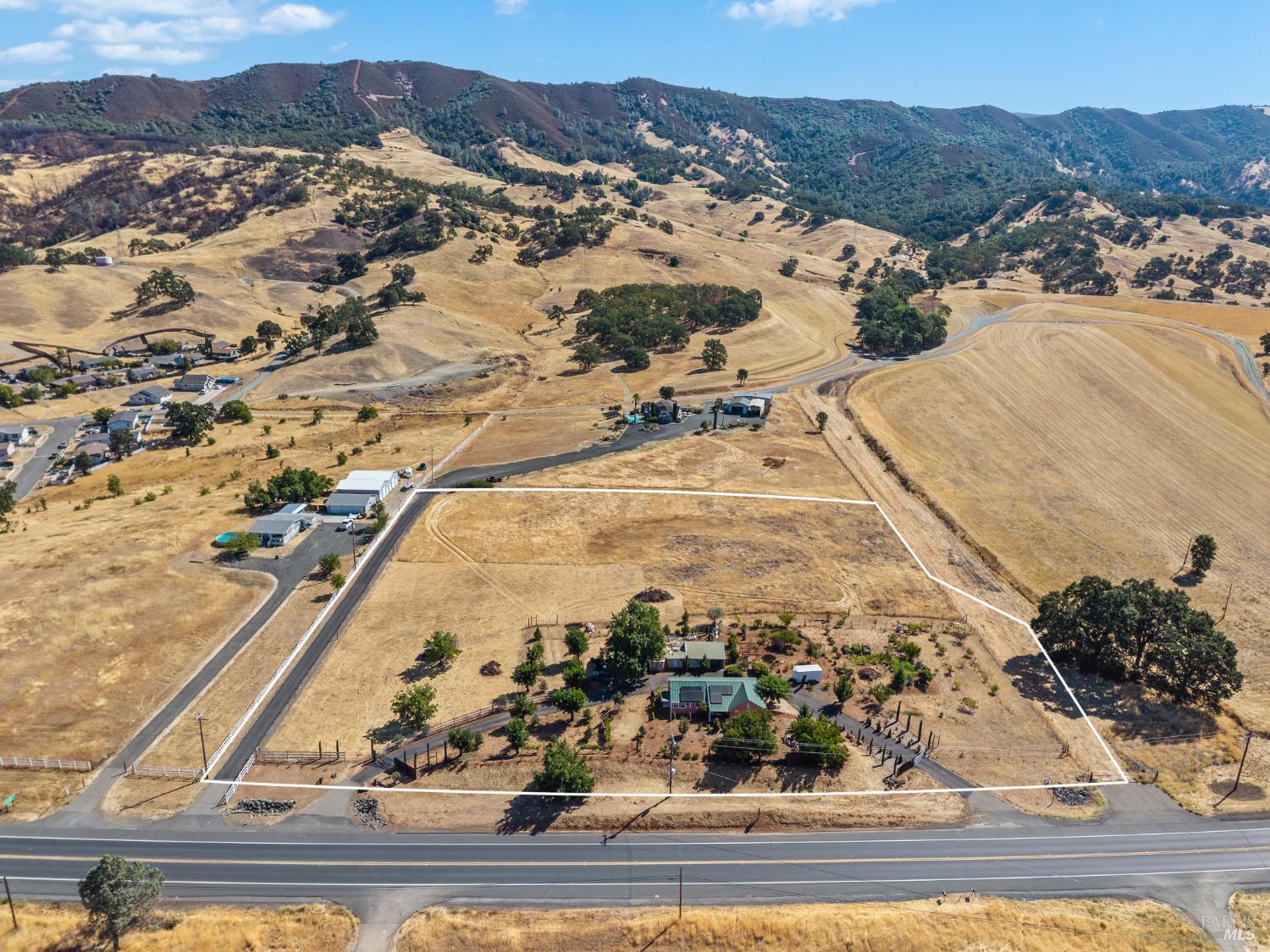 Detail Gallery Image 42 of 47 For 1720 E State Highway 20 Hwy, Upper Lake,  CA 95485 - 3 Beds | 1 Baths