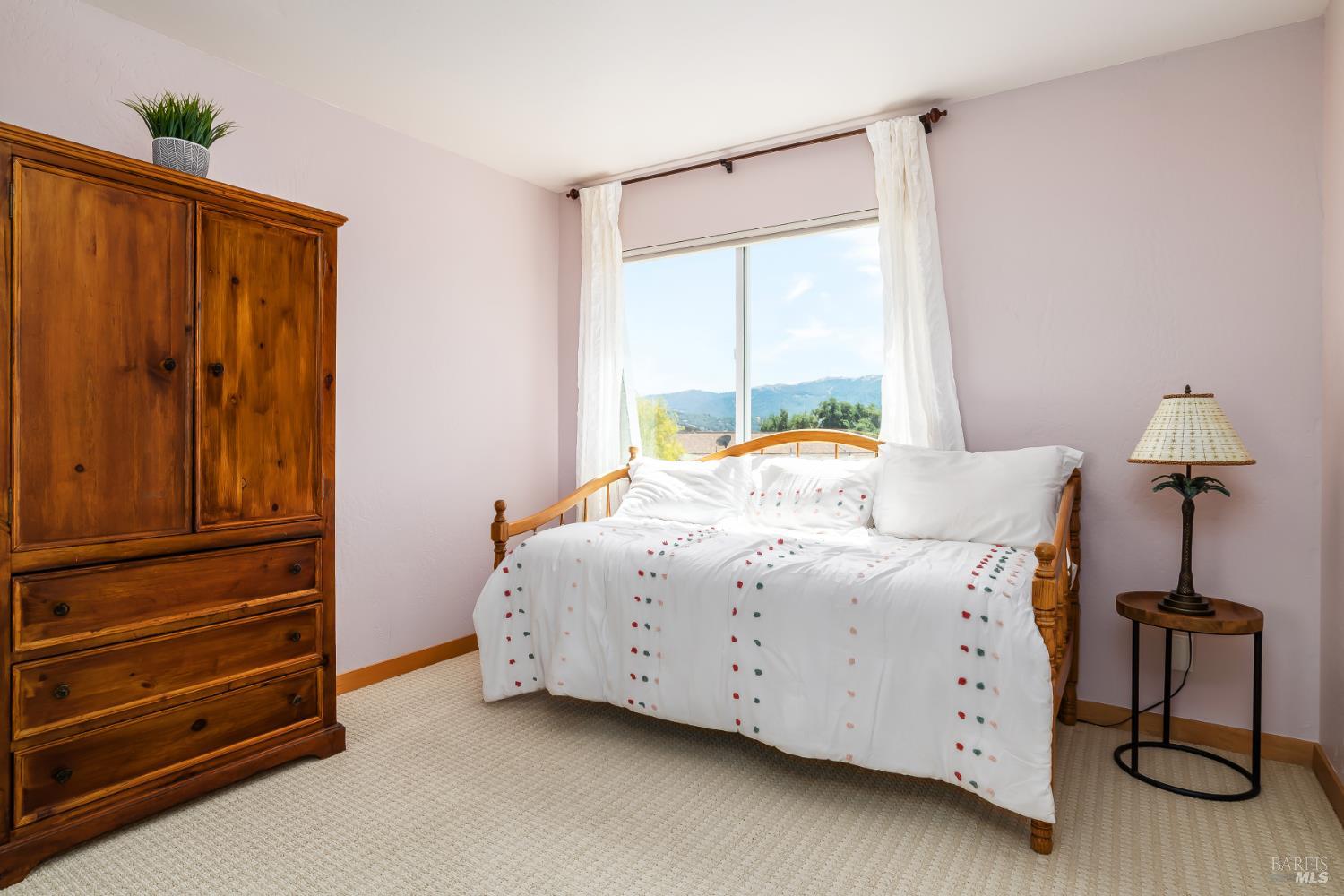 Detail Gallery Image 19 of 29 For 26 Sotelo Way, Novato,  CA 94945 - 4 Beds | 2/1 Baths