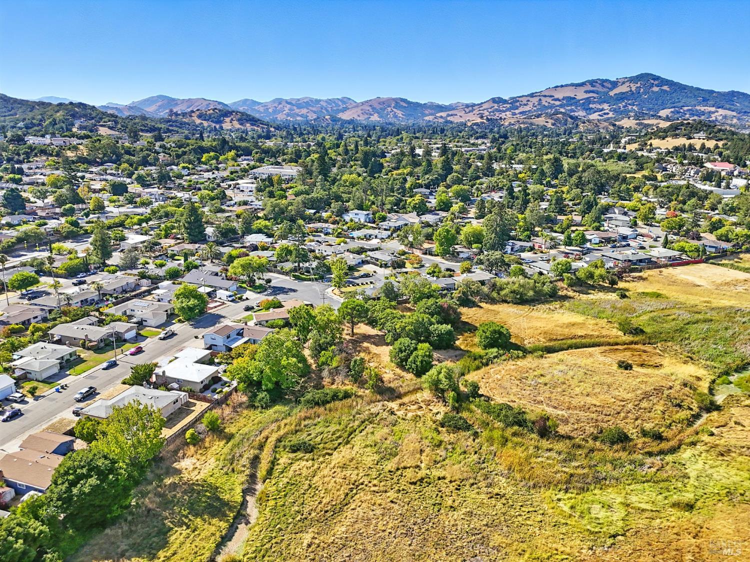 Detail Gallery Image 37 of 40 For 1388 Donna St, Novato,  CA 94947 - 3 Beds | 2 Baths