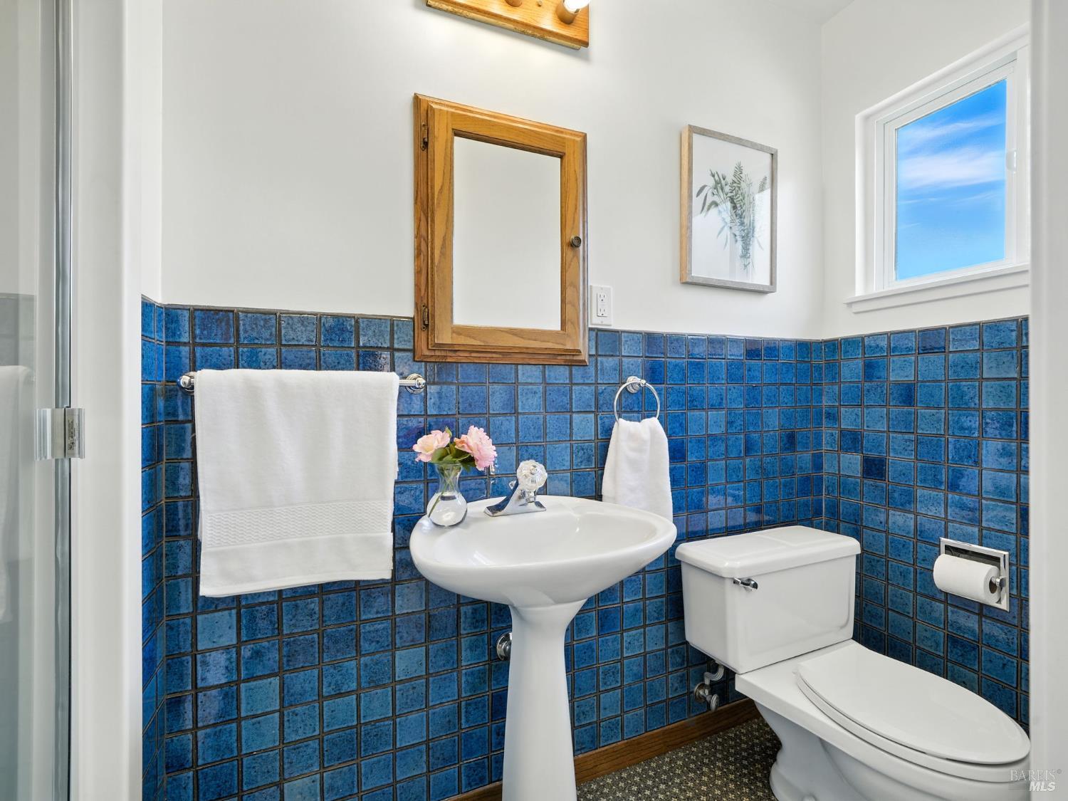 Detail Gallery Image 15 of 40 For 1388 Donna St, Novato,  CA 94947 - 3 Beds | 2 Baths