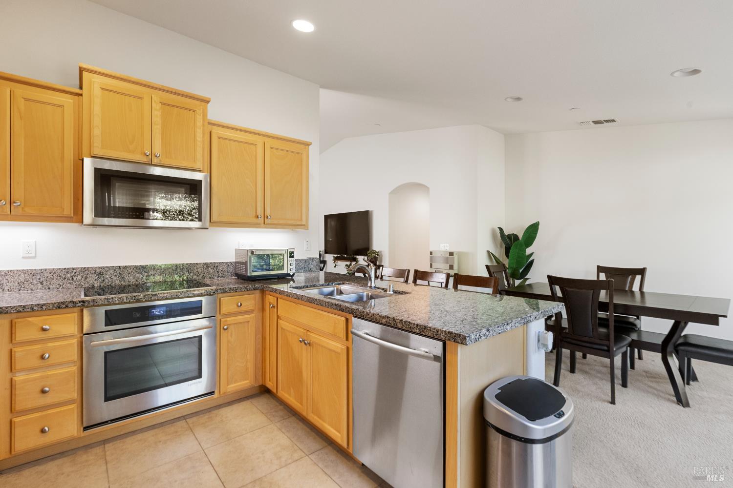 Detail Gallery Image 11 of 27 For 319 Birch Ridge Dr, Rio Vista,  CA 94571 - 2 Beds | 2 Baths
