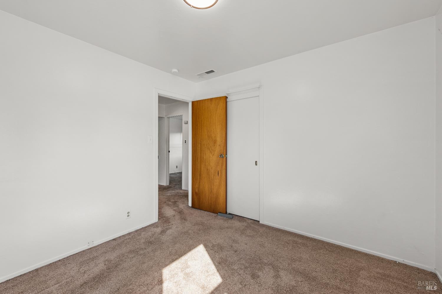 Detail Gallery Image 18 of 26 For 3469 Idaho Dr, Santa Rosa,  CA 95405 - 3 Beds | 1 Baths