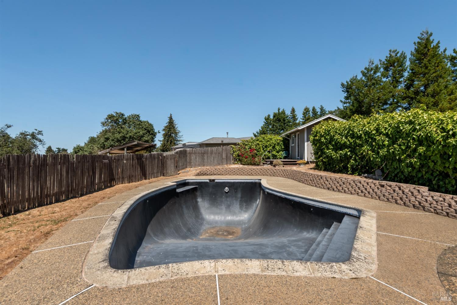 Detail Gallery Image 47 of 51 For 5414 Hessel Ave, Sebastopol,  CA 95472 - 3 Beds | 2 Baths