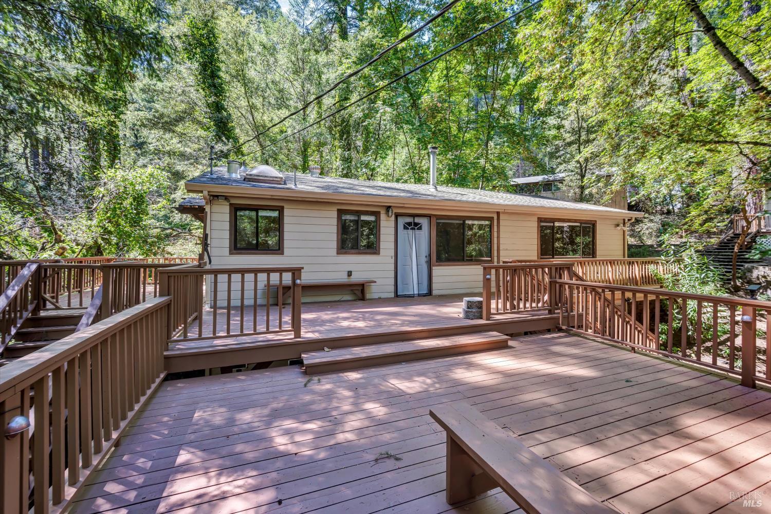 Detail Gallery Image 1 of 24 For 17097 Dogwood Way, Middletown,  CA 95461 - 2 Beds | 1 Baths