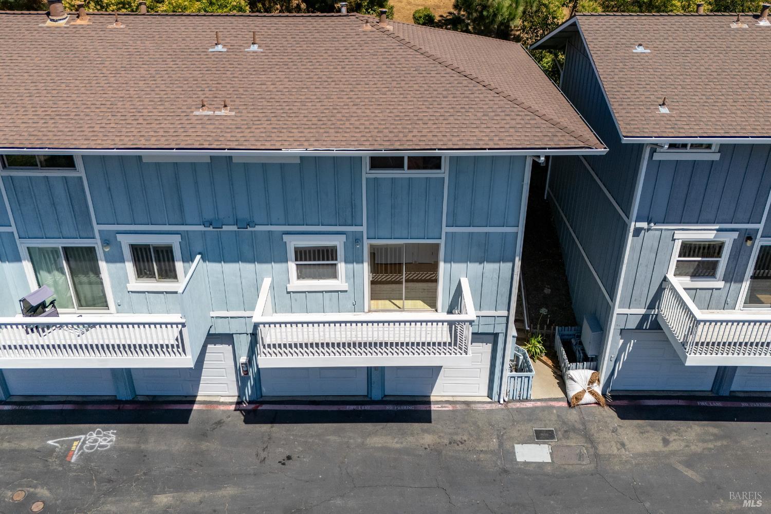 Detail Gallery Image 51 of 62 For 117 Sunset Cir #34,  Benicia,  CA 94510 - 3 Beds | 1/1 Baths