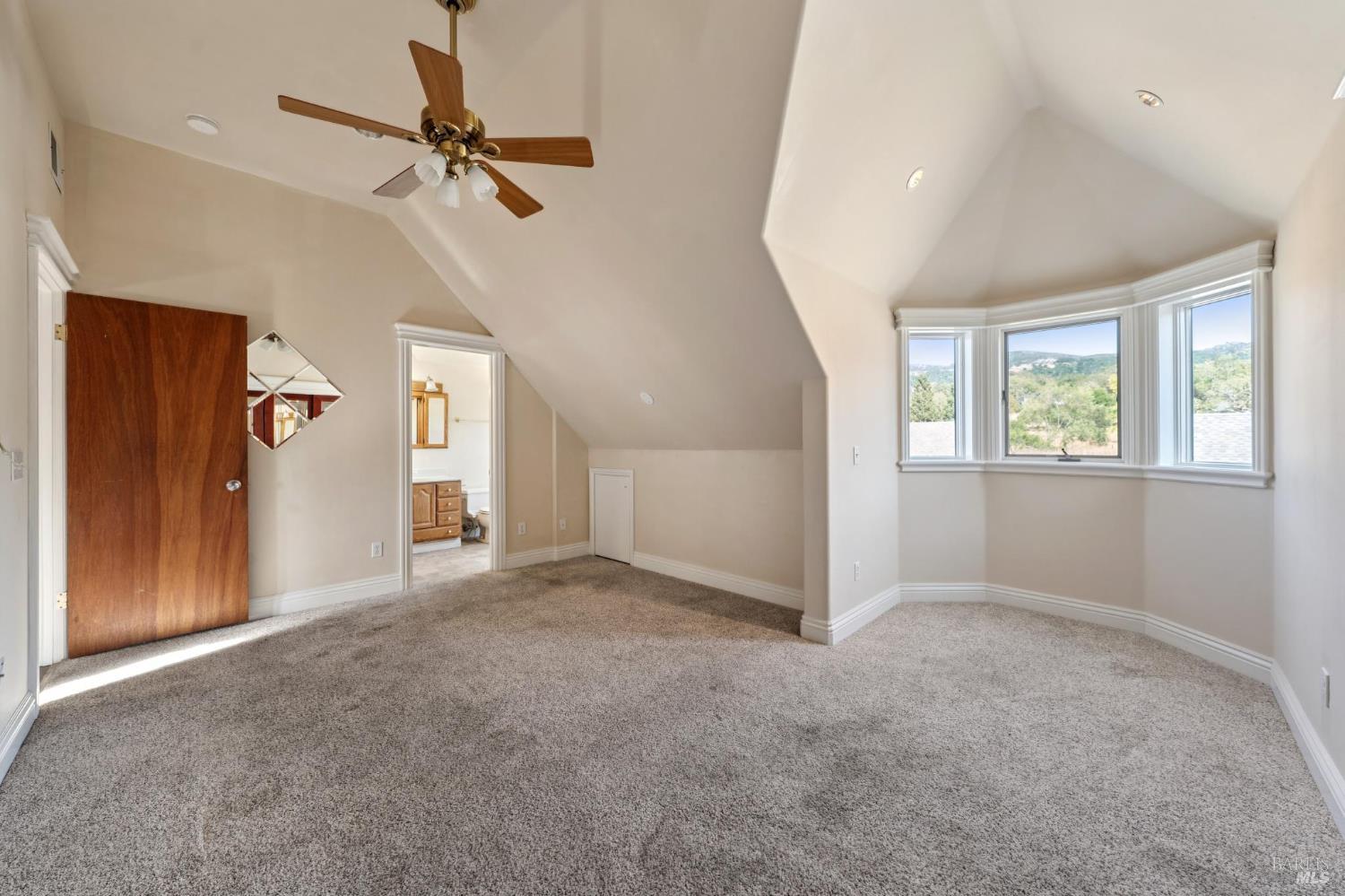 Detail Gallery Image 64 of 96 For 5151 Wild Horse Valley Rd, Napa,  CA 94558 - 4 Beds | 6/1 Baths