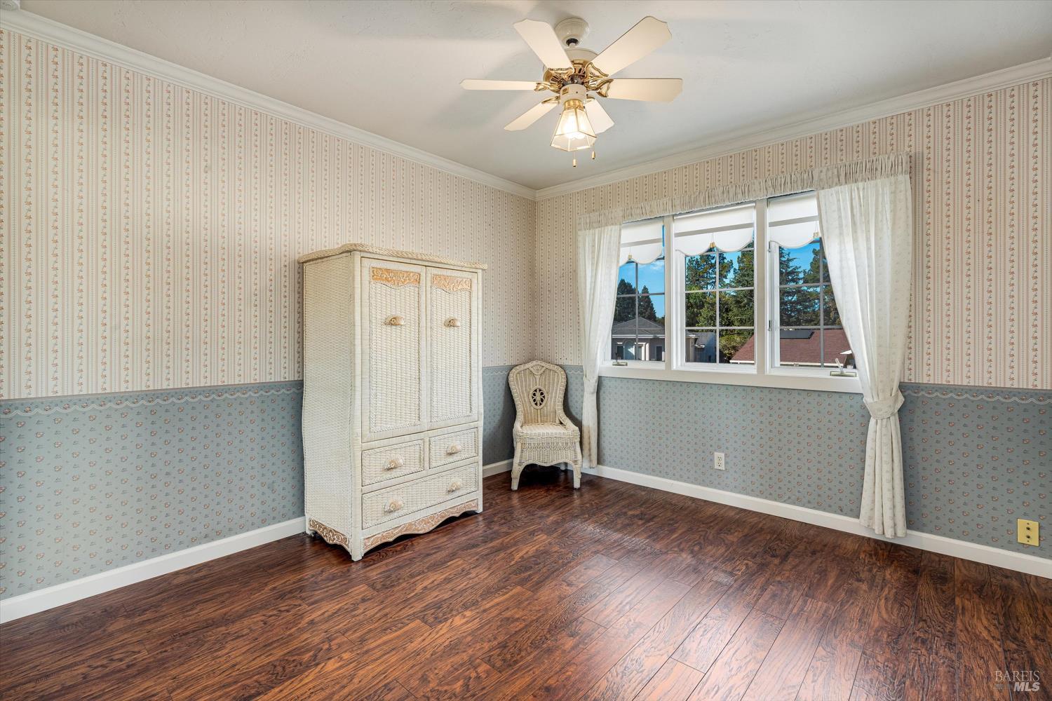 Detail Gallery Image 28 of 48 For 3968 Montrose St, Napa,  CA 94558 - 4 Beds | 3/1 Baths