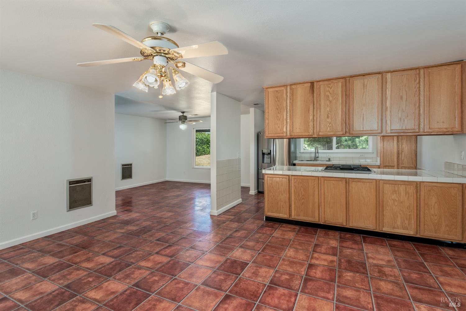 Detail Gallery Image 22 of 51 For 5414 Hessel Ave, Sebastopol,  CA 95472 - 3 Beds | 2 Baths