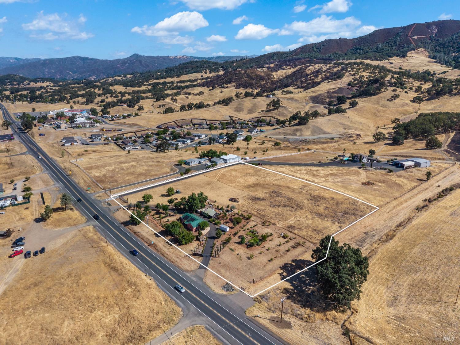 Detail Gallery Image 43 of 47 For 1720 E State Highway 20 Hwy, Upper Lake,  CA 95485 - 3 Beds | 1 Baths